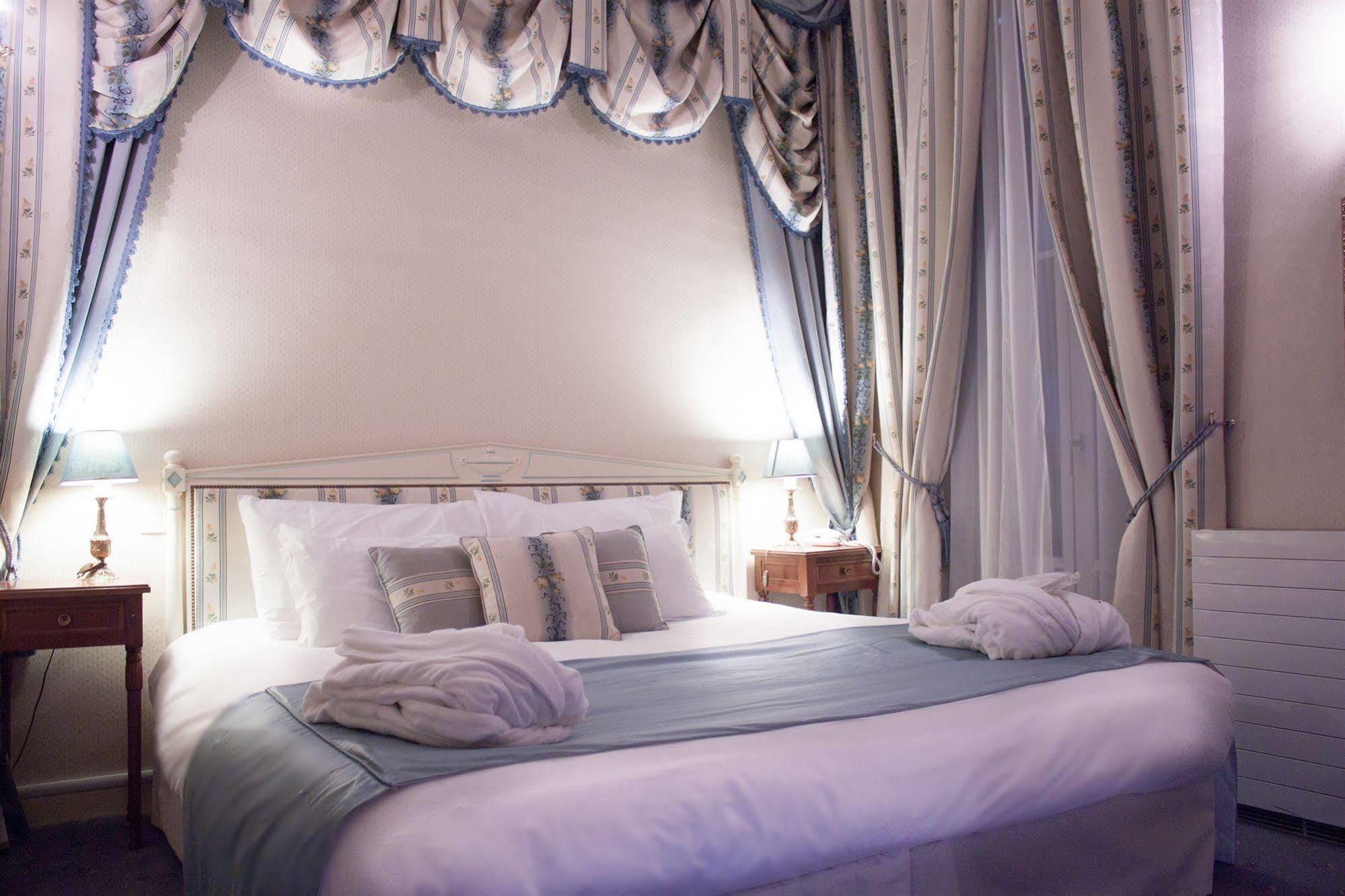 Hotel Riquet ตูลูส ภายนอก รูปภาพ