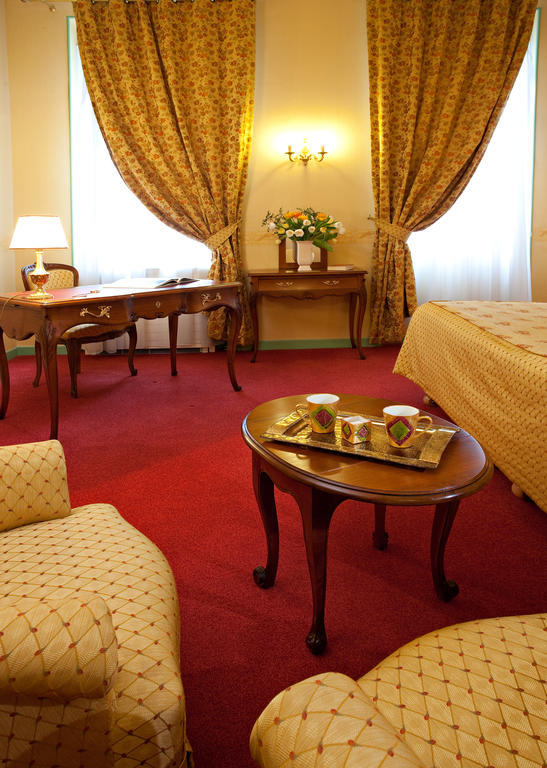 Hotel Riquet ตูลูส ภายนอก รูปภาพ